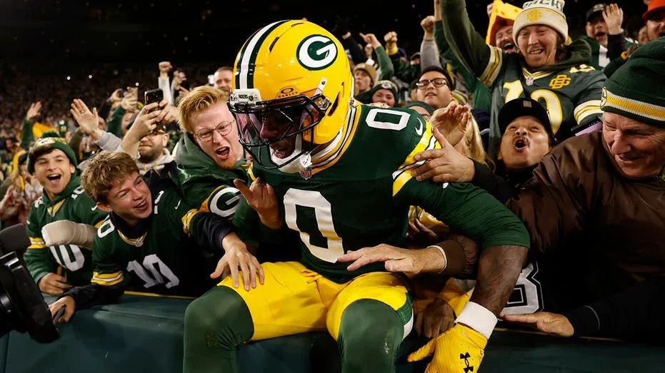 NFC East Faces Second Consecutive Winless Week as Packers Defeat Struggling Cowboys on Sunday Night